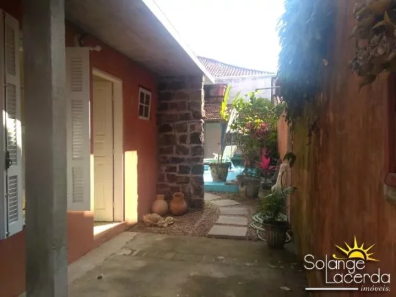 Imagem Imóvel com Potencial para Pousada, Hostel - 4 Suites - 4 Chalés - Piscina - Retorno Garantido