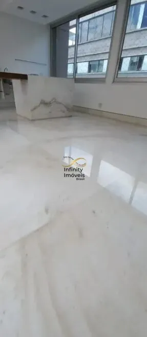 Imagem Apartamento à venda no bairro Savassi - Belo Horizonte/MG