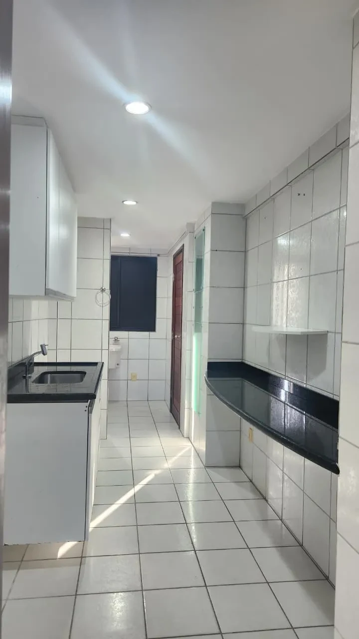 Imagem Apartamento com 3 Quartos à Venda, 91 m² em Candelária - Natal
