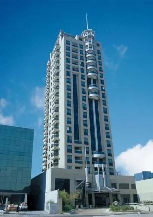 Imagem Flat disponível para venda no Estanplaza Funchal Faria Lima, com 28m², 1 dormitório e 1 vaga