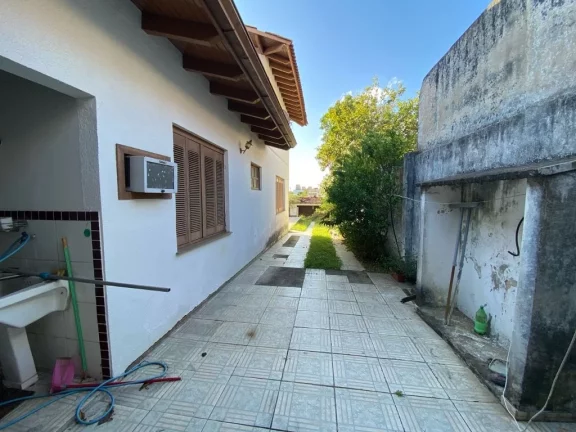 Imagem Casa para venda no bairro Tristeza em Porto Alegre