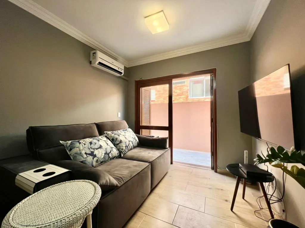 Imagem Apartamento 2 Dormitórios - Bairro Centro