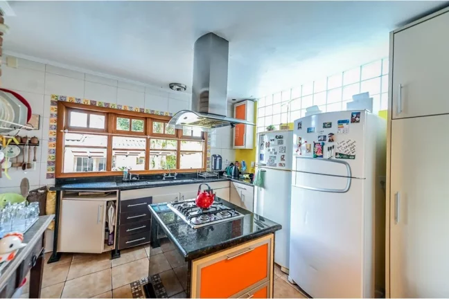 Imagem Casa em Condomínio para venda no bairro Santa Tereza em Porto Alegre