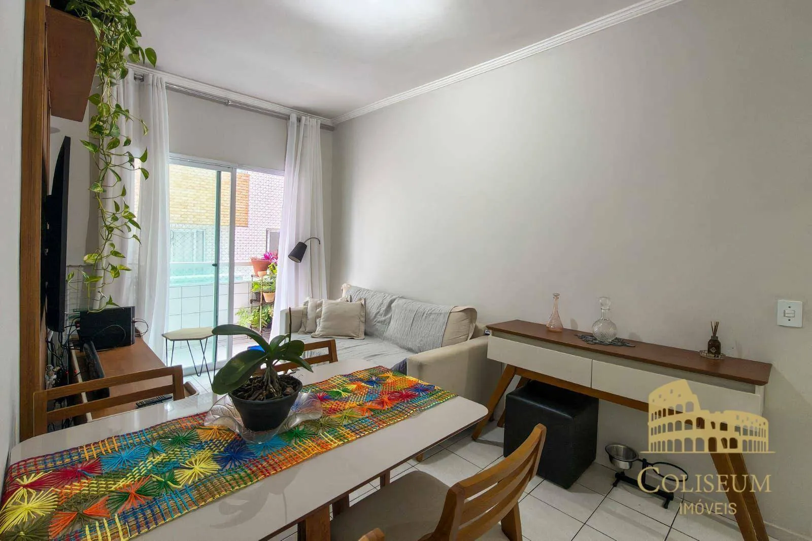 Imagem Apartamento com 1 dormitório à venda, 50 m² por R$ 305.000,00 - Vila Assunção - Praia Grande/SP