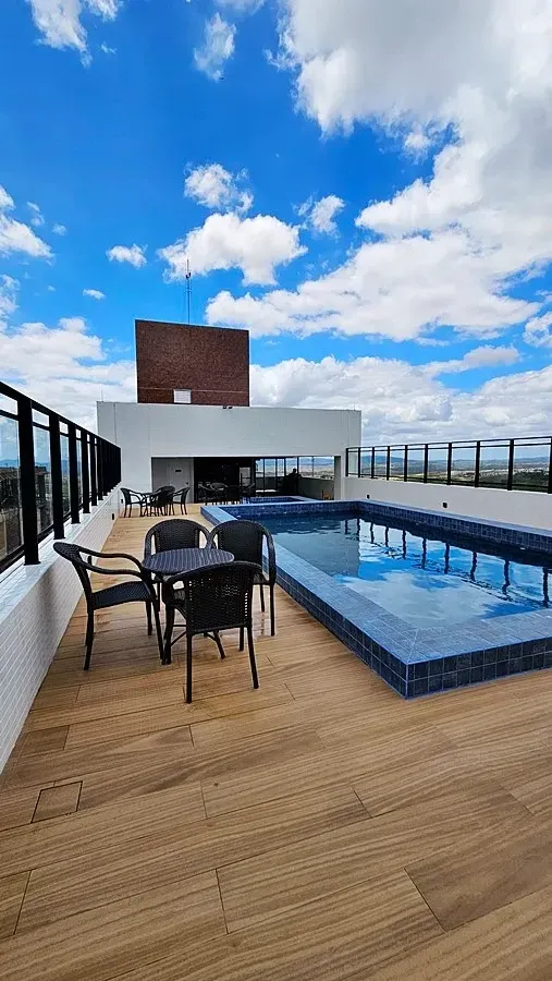 Imagem Apartamento com 2 Quartos à Venda, 62 m² em Mirante - Campina Grande