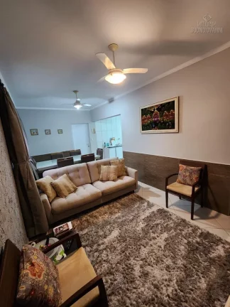 Imagem Casa de esquina incrível à venda no Balneário Maracanã - Praia Grande