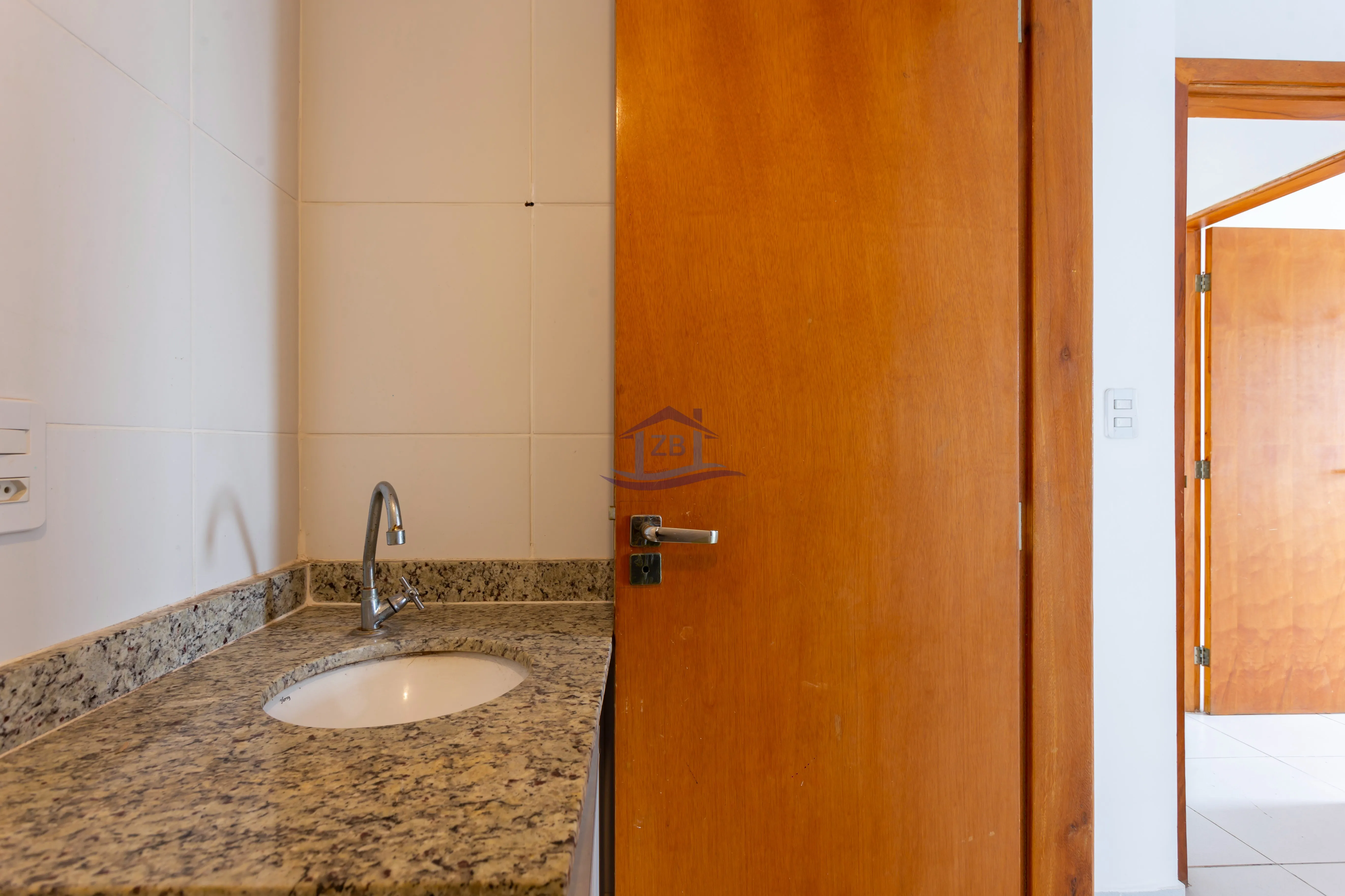 Imagem Apartamento na Granja Viana 2 quartos 1 suíte e 2 vagas.