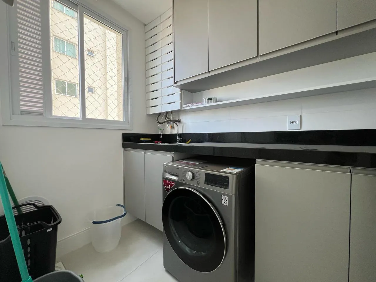 Imagem Apartamento à venda com 130m2 por R$ 2.500.000,00