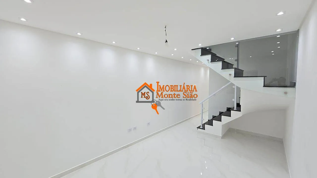 Imagem Sobrado com 3 dormitórios à venda, 141 m² por R$ 830.000,00 - Parque Continental I - Guarulhos/SP