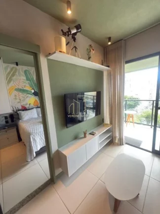 Imagem Excelente apartamento decorado com três quartos varanda a venda na Barra