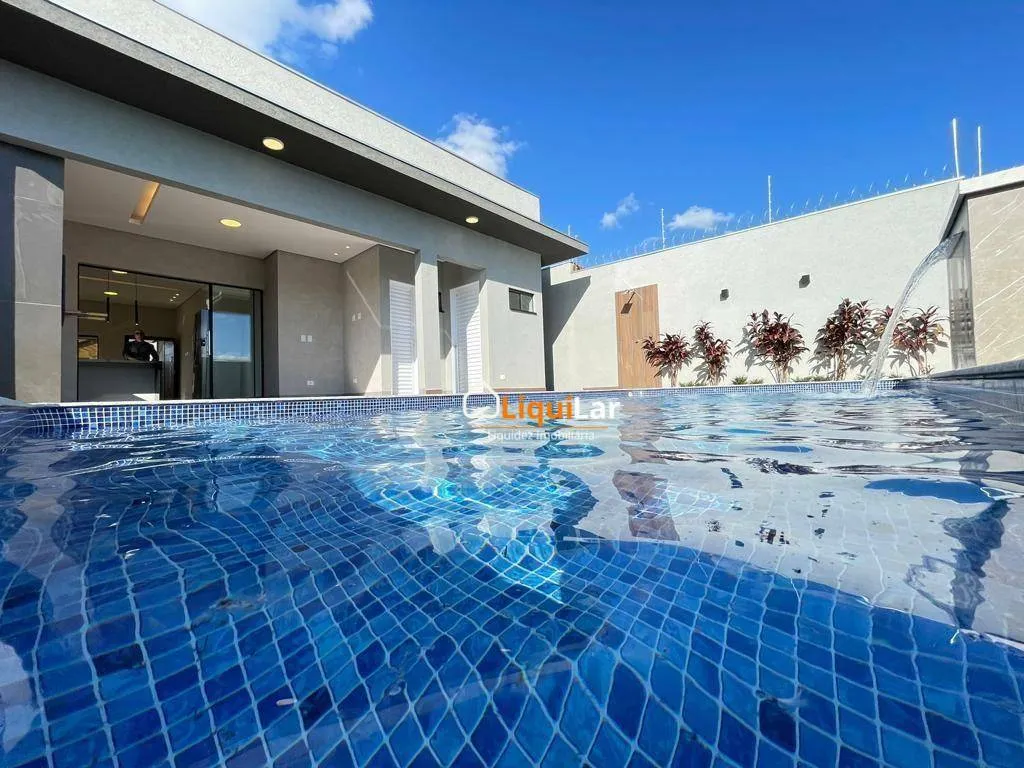 Imagem Casa Térrea à Venda com Piscina, Suíte com Closet e Área Gourmet Completa