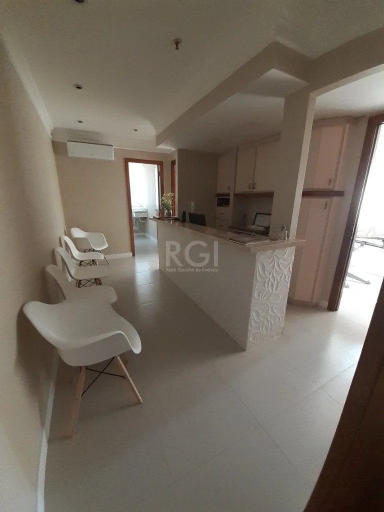 Imagem Conjunto/Sala para Venda - 104.28m², 0 dormitórios, 2 vagas - Menino Deus