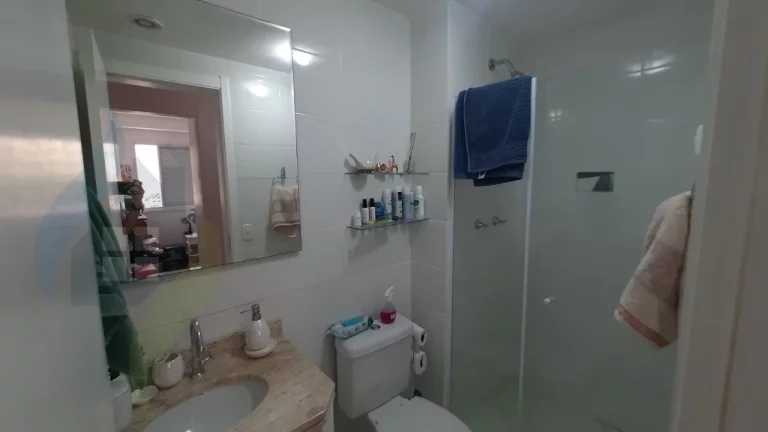 Imagem Apartamento de 2 dormitórios sendo 1 suíte, sacada, com 52m² em Jardim Celeste, São Paulo