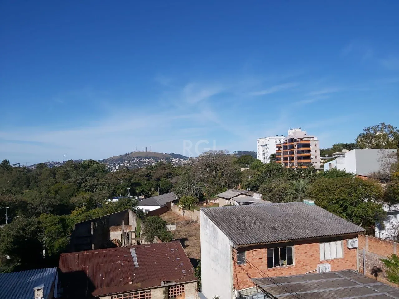 Imagem Terreno para Venda - 1043.21m², 0 dormitórios, Menino Deus, Porto Alegre