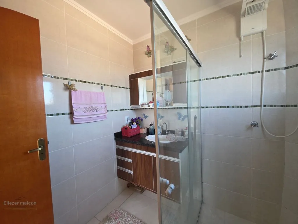 Imagem Apartamento de 3 quartos a venda bairro Jardim Quissisana em Poços de Caldas MG