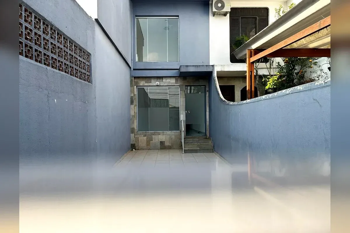 Foto do imóvel: Sobrado com 4 Quartos à Venda, 180, 8 m² em Jardim Peri Peri - São Paulo em Jardim Peri-Peri,