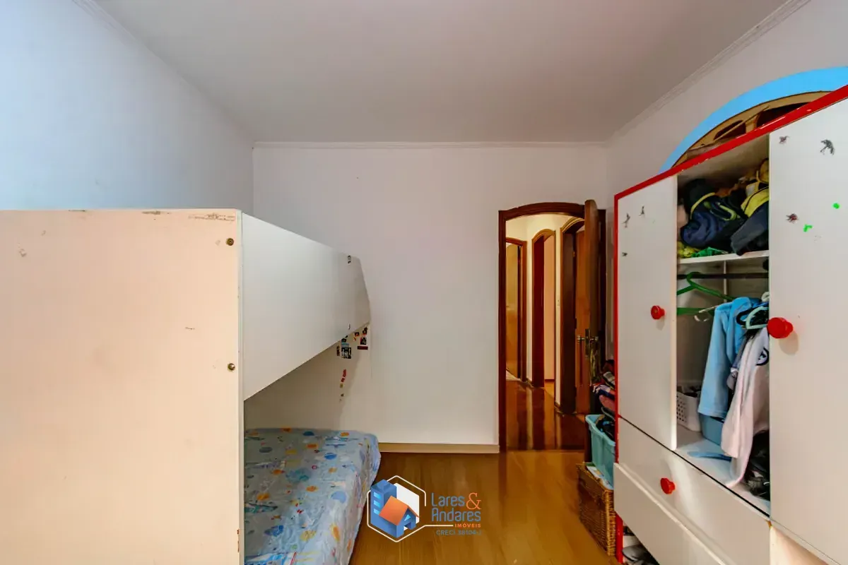 Imagem Casa para venda em Vila Pirajussara com 3 quartos, sendo 1 suíte, 300m²