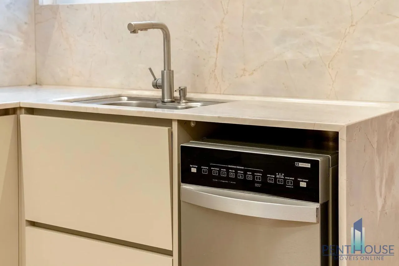 Imagem Apartamento Zona Central para Venda em Balneário Camboriú, CENTRO, 3 dormitórios, 2 suítes, 3 banheiros, 2 vagas