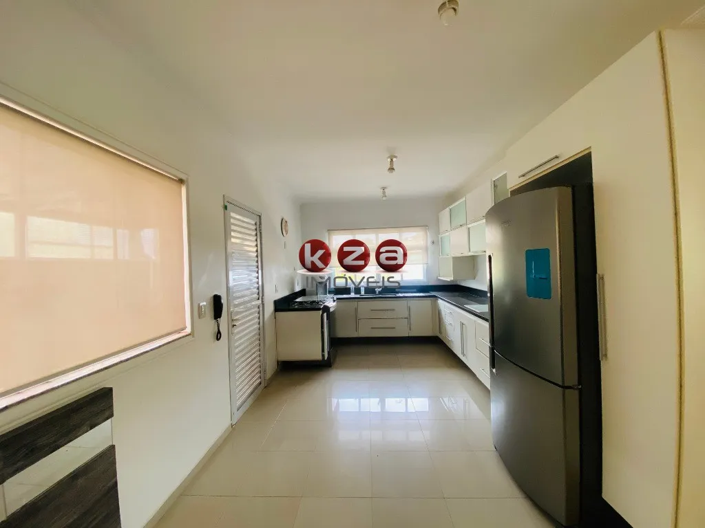 Imagem Casa a venda no Condomínio Millenium, Valinhos-SP, Jardim 4 Quartos, 3 Suítes, 3 Salas, 6 Banheiros, 4 Vagas, 340m².