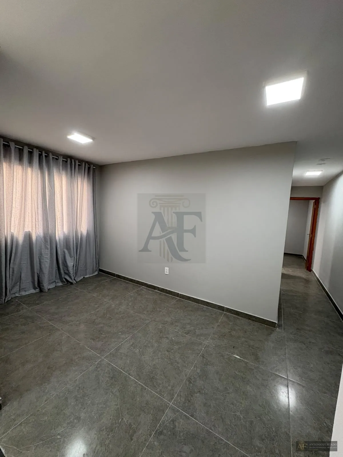 Foto do imóvel Apartamento à venda em Parada XV de Novembro, São Paulo em Rua Goiatá