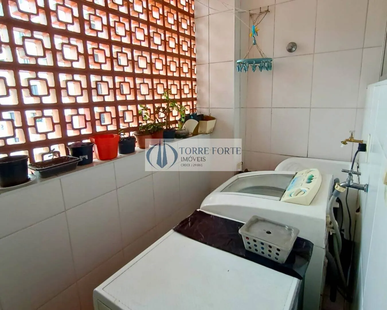 Imagem Lindo apartamento 2 dormitórios , 1 vaga na Portugal , ótima localização