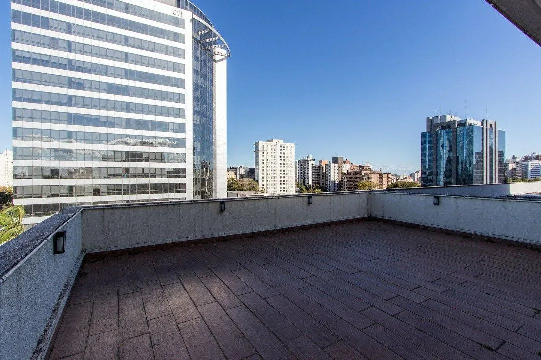 Imagem Cobertura Comercial para Venda - 225,39m², 0 dormitórios, 3 vagas - Bela Vista