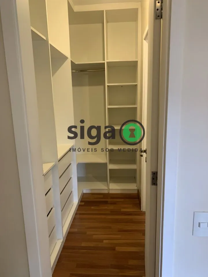 Imagem VENDE na Vila Suzana (Região do Morumbi) Apartamento com 3 quartos e 3 Vagas