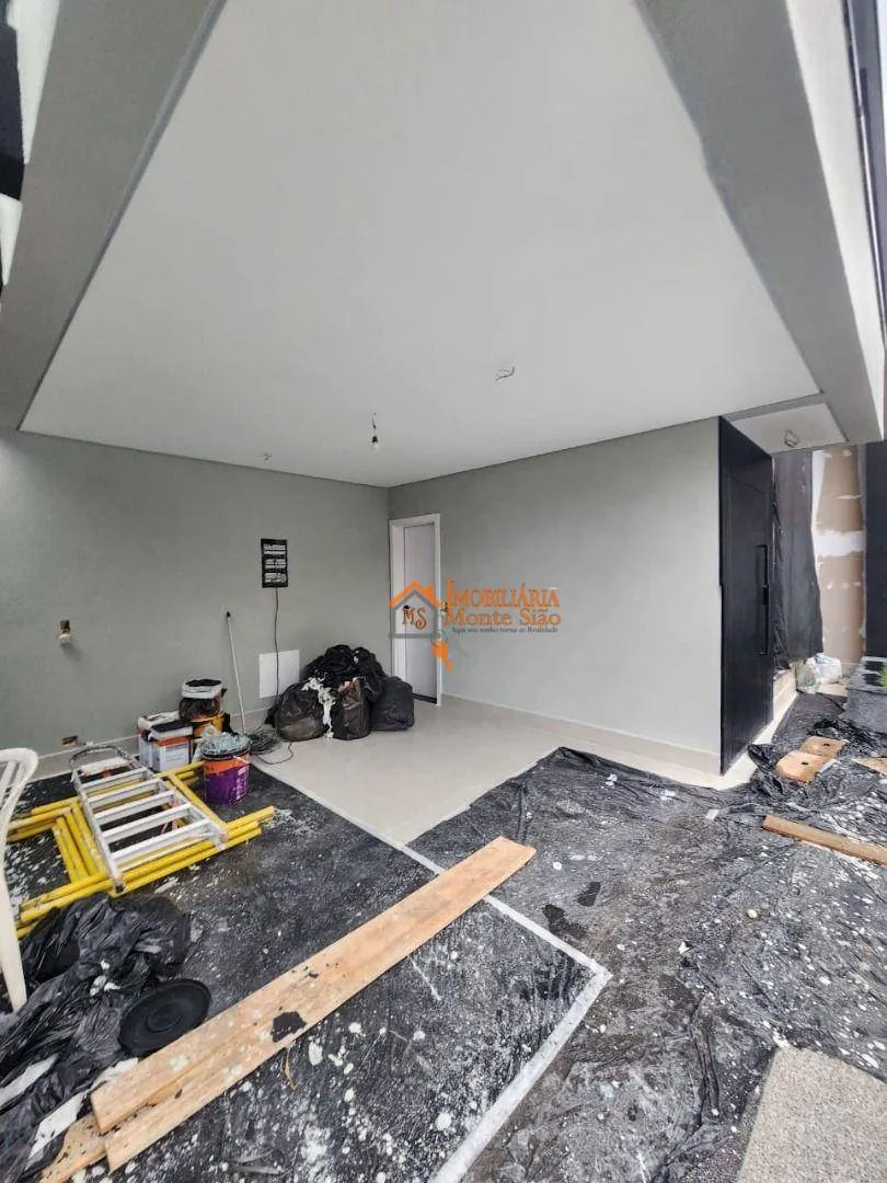Imagem Casa com 3 dormitórios à venda, 247 m² por R$ 2.500.000,00 - Parque Santa Tereza - Santa Isabel/SP