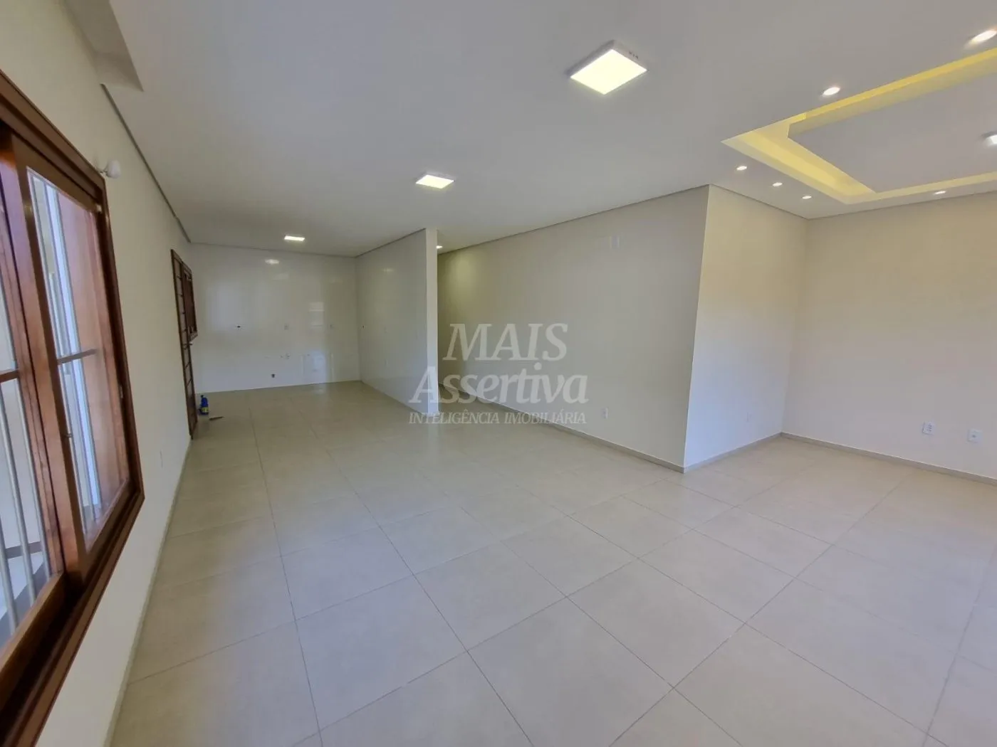 Imagem Ótima casa localizada em Tramandaí/RS - 3 dormitórios, 4 vagas de garagem
