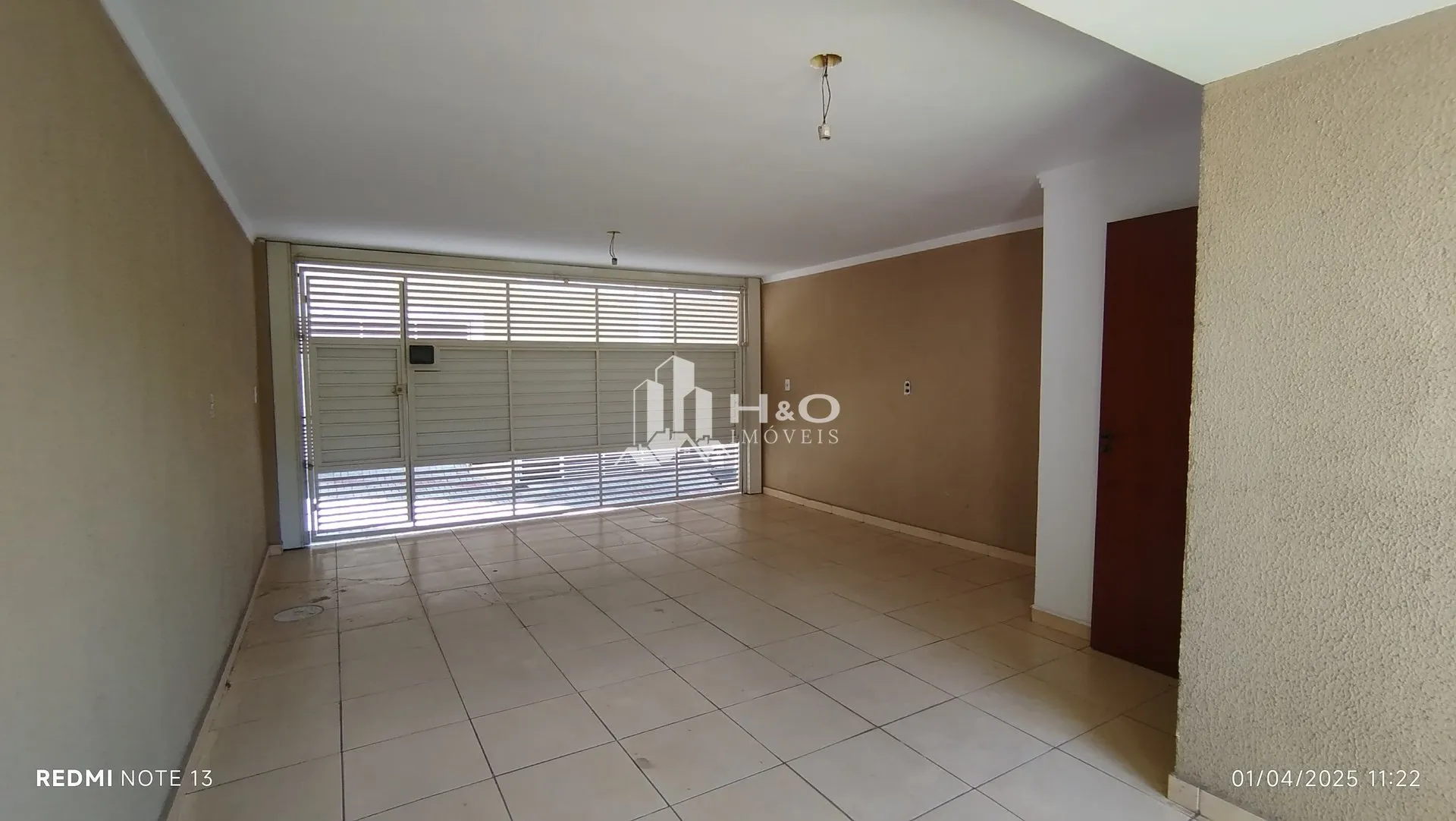 Imagem Oportunidade, Sobrado para venda com 105 metros quadrados com 2 quartos em Vila Carmosina - São Paulo - SP