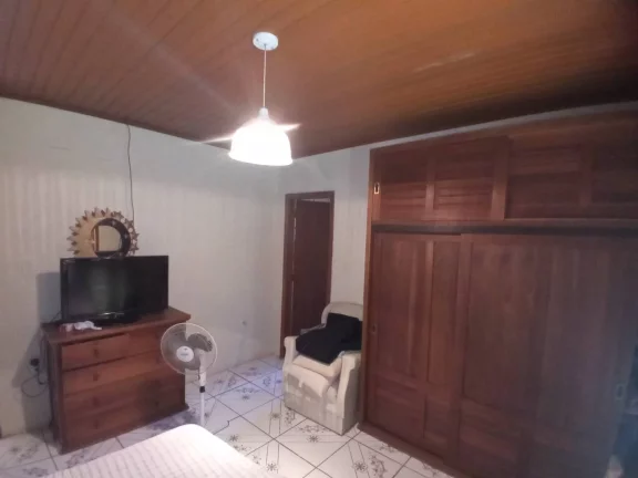 Imagem EXCELENTE!!! Sítio com 9Ha., Casa, Galpão animais, Piscina, em Águas Claras