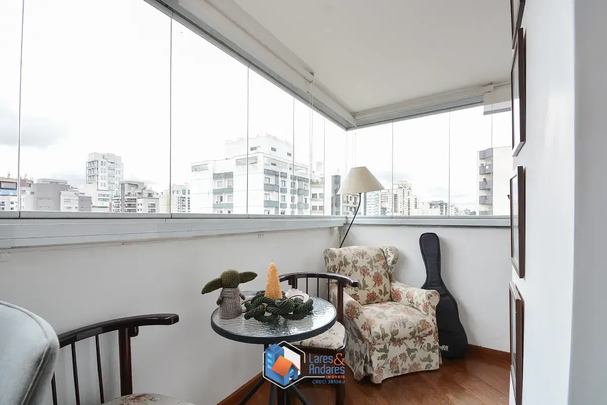 Imagem Apartamento para venda em Indianópolis com 4 quartos, sendo 4 suítes, 144m²