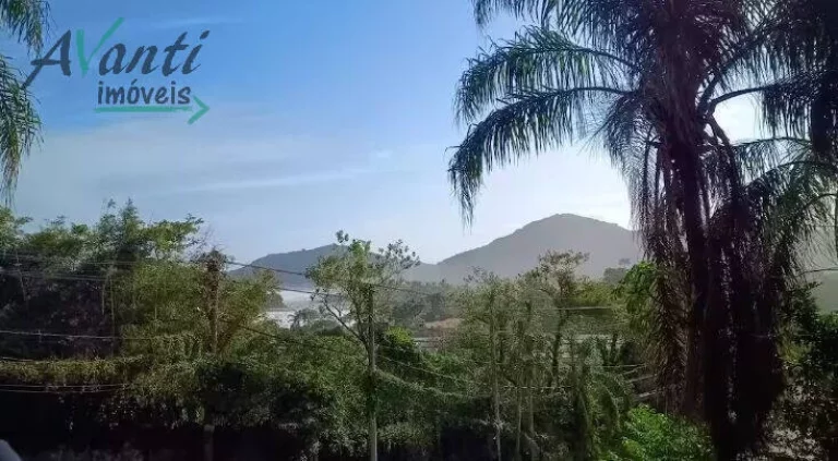 Foto do imóvel Casa Sobrado à Venda com 3 Quartos em Camburi, São Sebastião