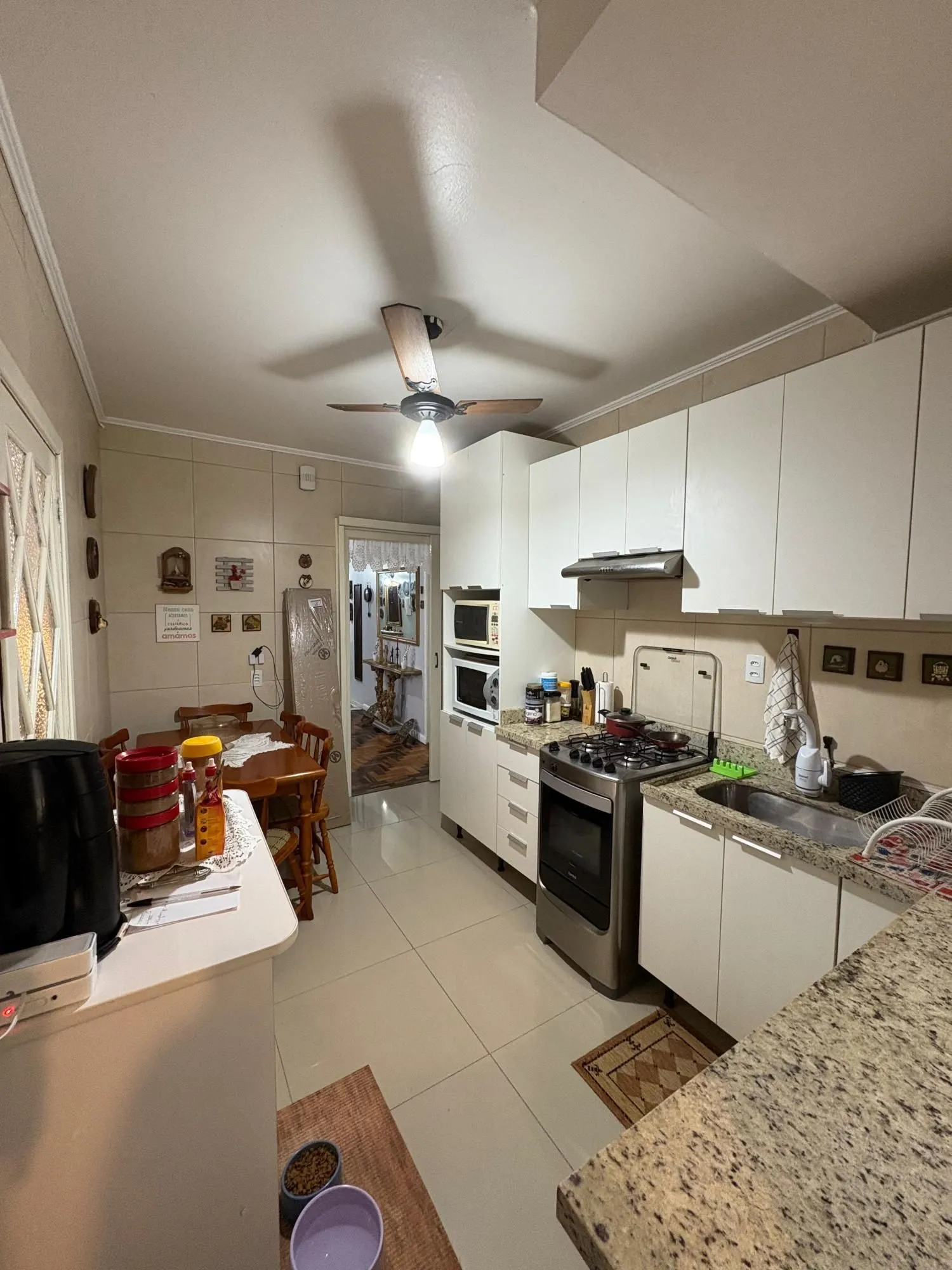 Imagem Apartamento com vista para o Guaíba com 4 quartos, portaria e elevador no Centro Histórico