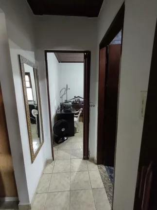 Imagem Casa à venda no bairro Vila dos Comerciarios - Guaratinguetá/SP