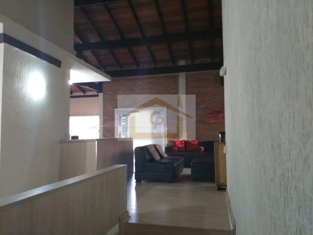 Imagem Bem agradável - Casa térrea com 3 suítes, 4 vagas *Residencial com excelente área de lazer