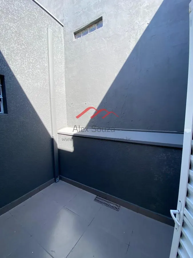 Imagem Casa para Venda em Sumaré, Conjunto Habitacional Angelo Tomazin, 2 dormitórios, 1 suíte, 1 banheiro, 4 vagas