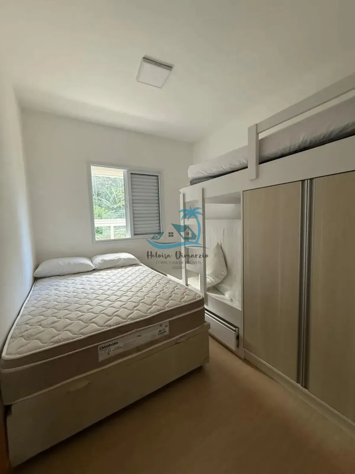 Imagem Excelente apartamento com 2 dormitórios na melhor rua da Praia das Toninhas - Ubatuba 732.000,00.