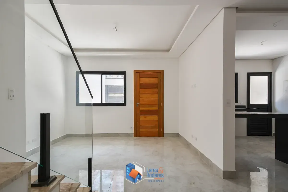 Imagem Sobrado para venda em Vila Gumercindo com 3 quartos, sendo 1 suíte, 150m²