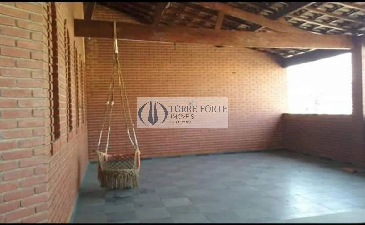 Imagem Casa com 4 dormitorios 1 suite 3 vagas na Vila Nova Curuça.