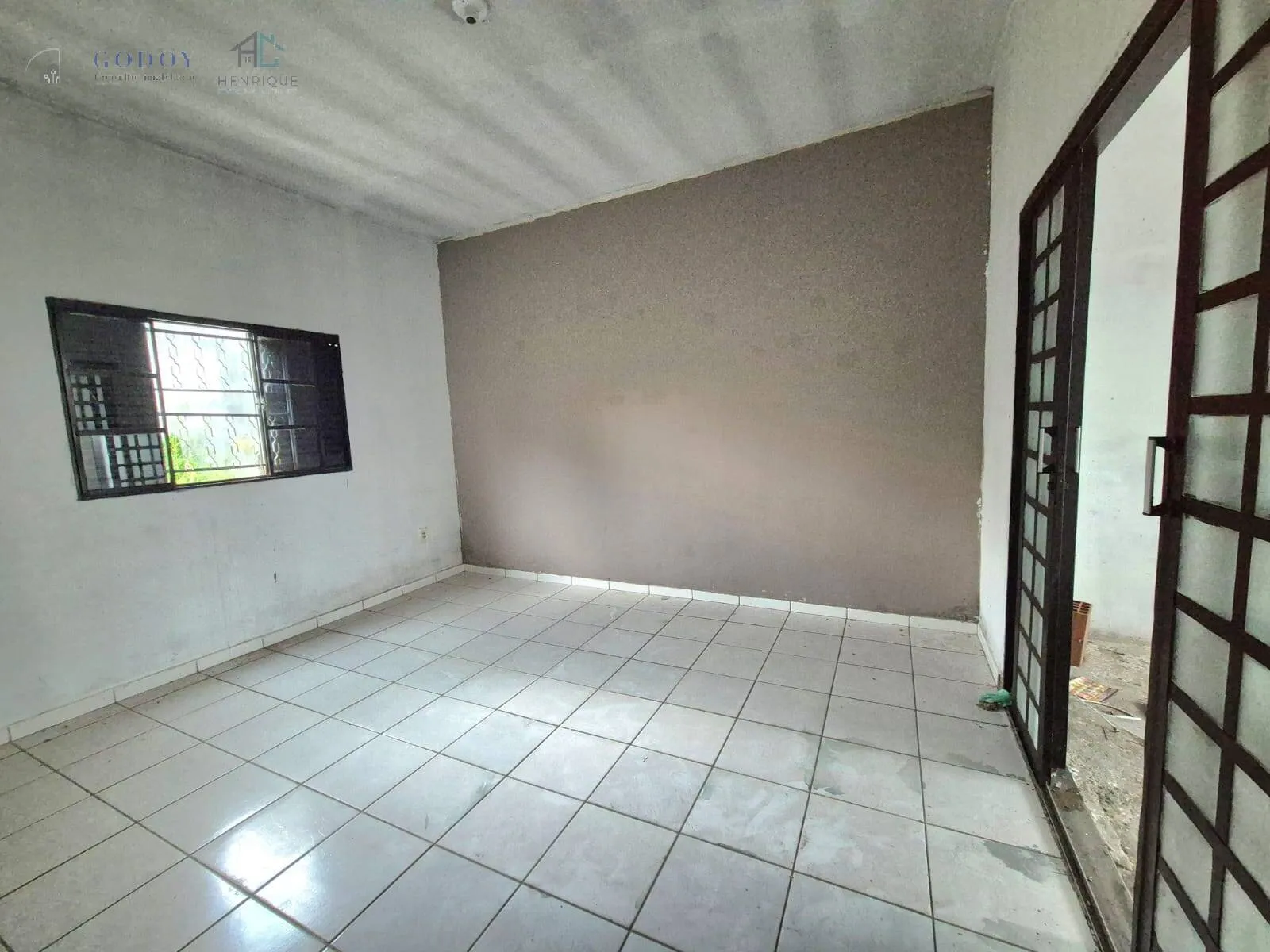 Imagem IMÓVEL COM GRANDE POTENCIAL DE VALORIZAÇÃO - TERRENO AMPLO COM 360M²