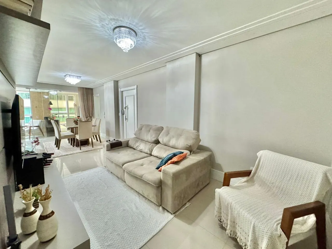 Imagem Apartamento à venda com 124m2 por R$ 1.890.000,00