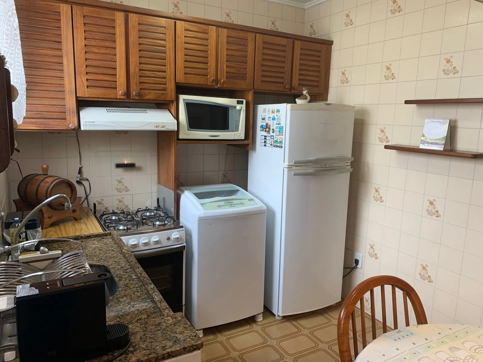 Imagem Apartamento 3 dormitórios com 2 banheiros e garagem no Menino Deus