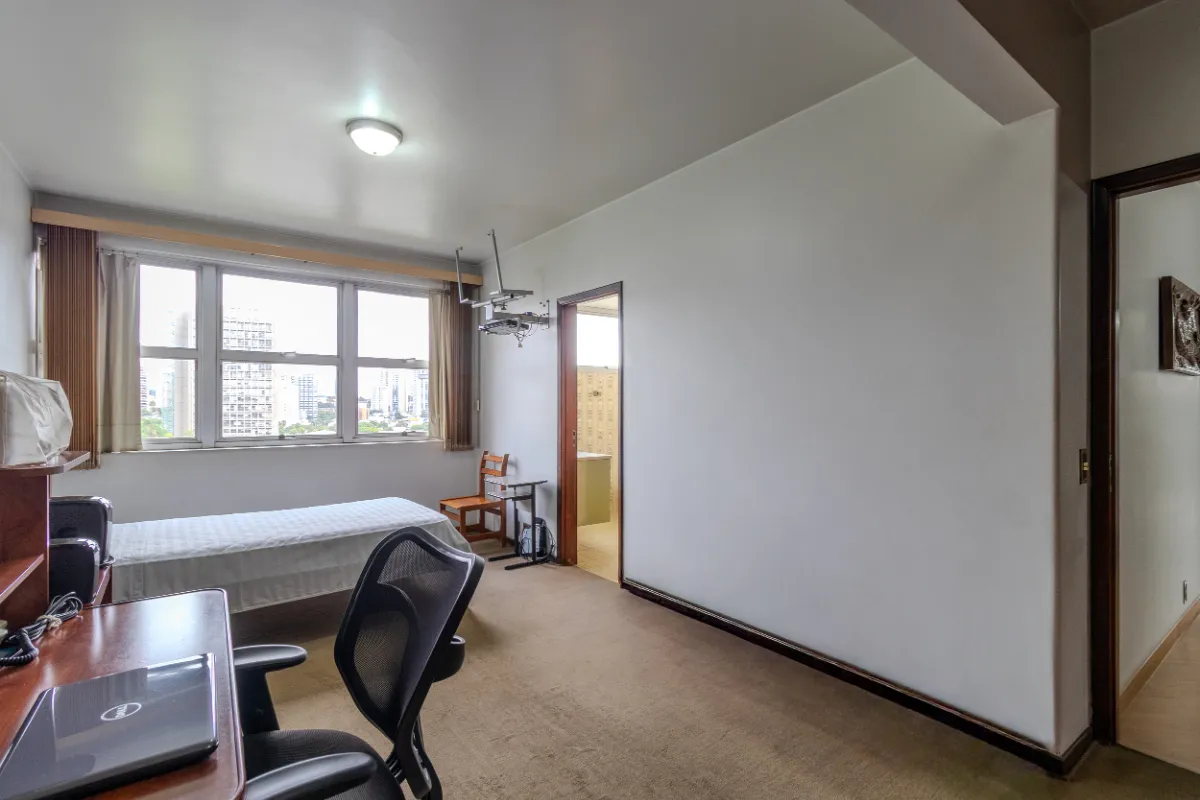 Imagem Apartamento para venda em Centro com 4 quartos, sendo 2 suítes, 267m2