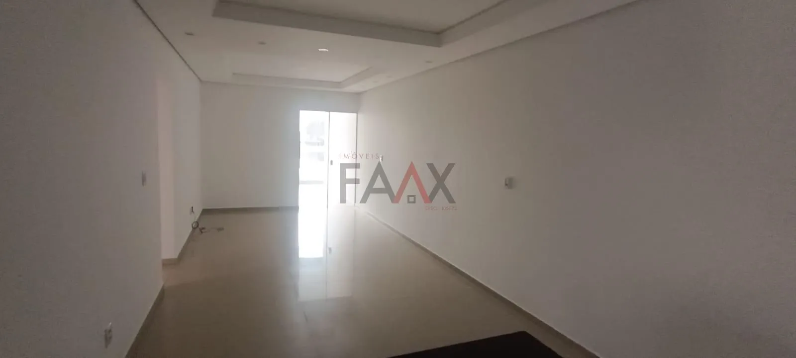 Imagem Apartamento 3 Dormitórios com Suíte e 2 Vagas no Bairro Santa Cruz