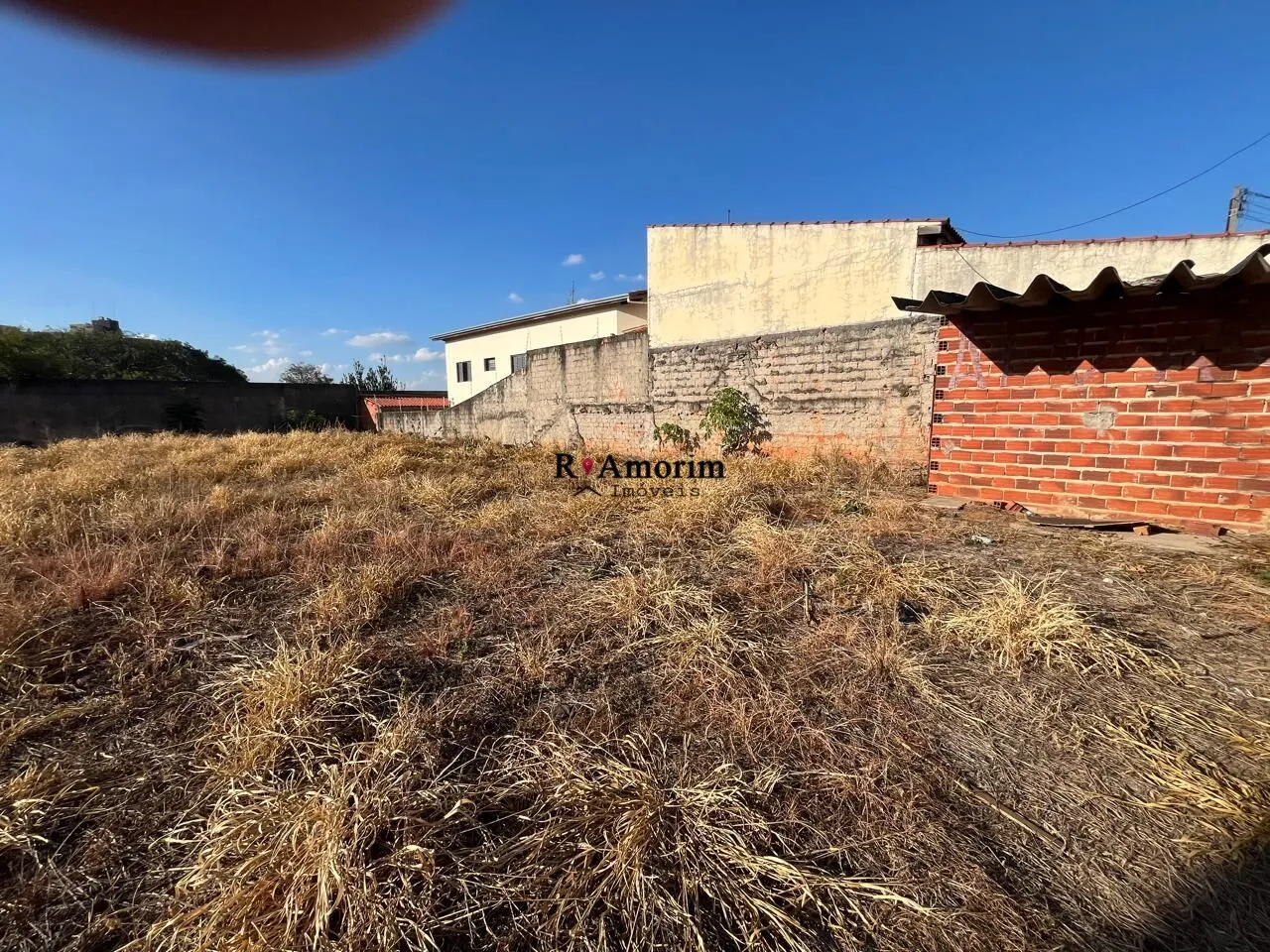 Imagem Terreno a venda em Itu/SP, com 1000 metros em ótima localização, ACEITA PERMUTA POR APTO EM ITU