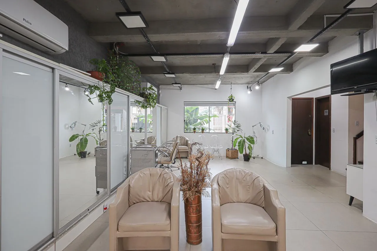 Imagem Casa, 3 dormitórios, 2 Suítes, 293,20m², Bairro Bela Vista, Porto Alegre