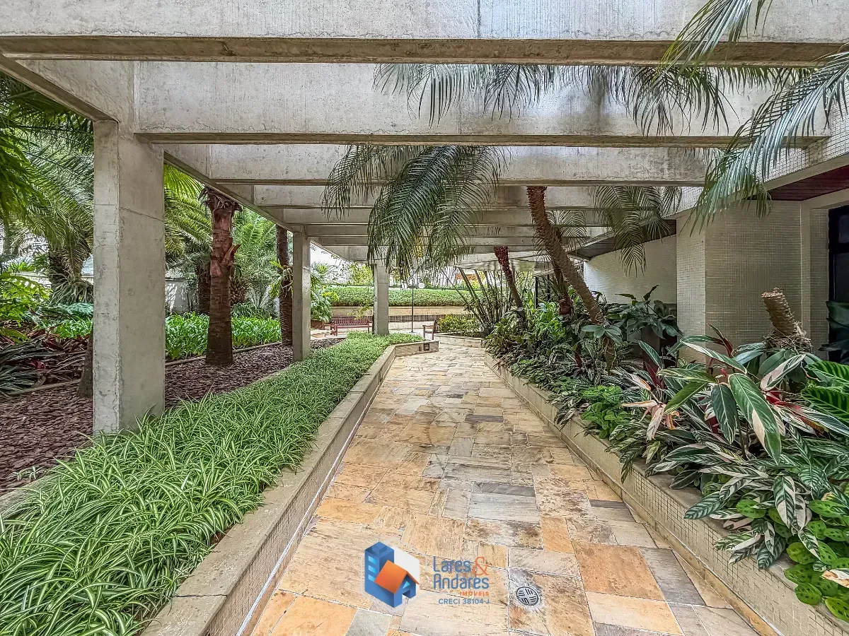 Imagem Apartamento para venda em Itaim Bibi com 4 quartos, sendo 3 suítes, 181m²