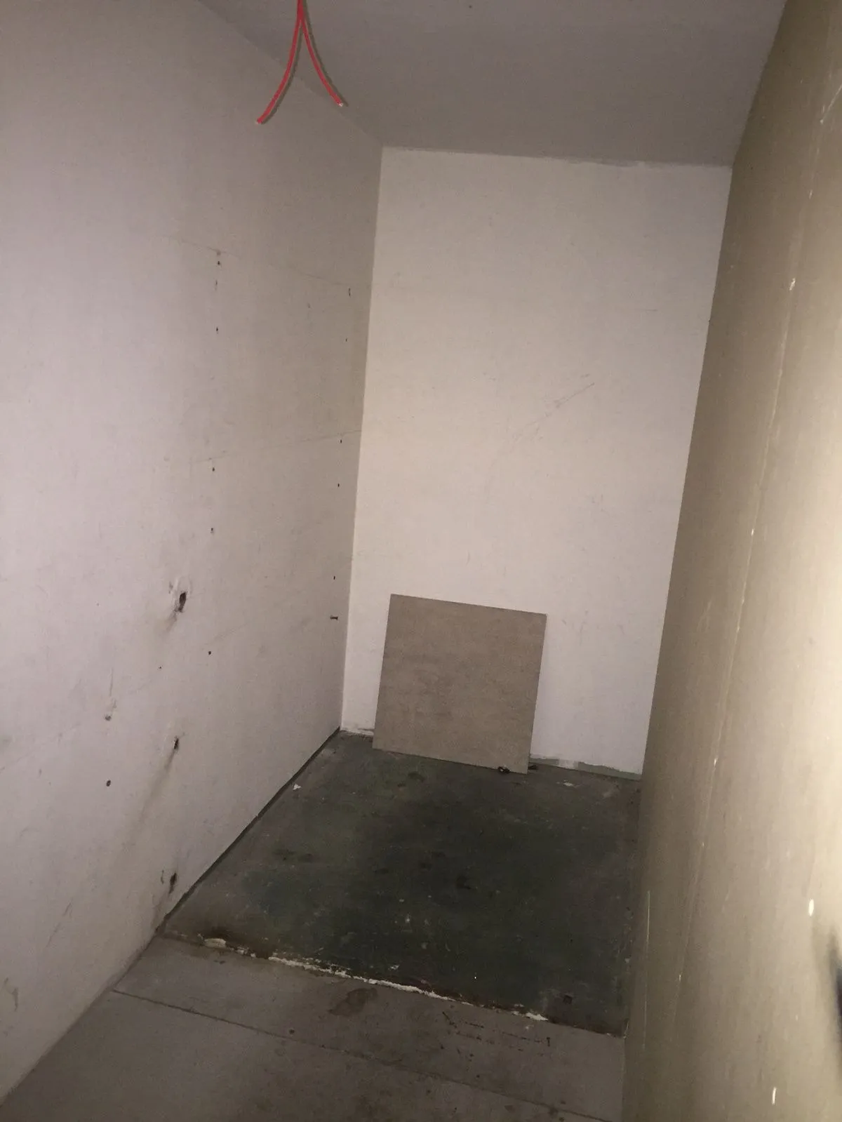 Imagem Salão Comercial para Locação no Centro de Sorocaba-SP: 1 Sala, 4 Banheiros, 164m² de Área