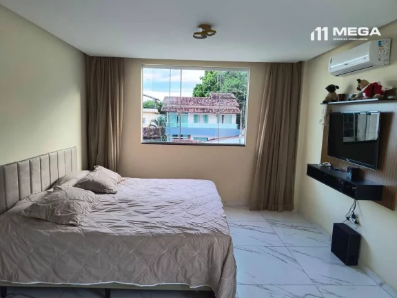 Imagem Casa com 3 dormitórios à venda, 193 m² por R$ 1.150.000 - Ponta da Fruta - Vila Velha/ES